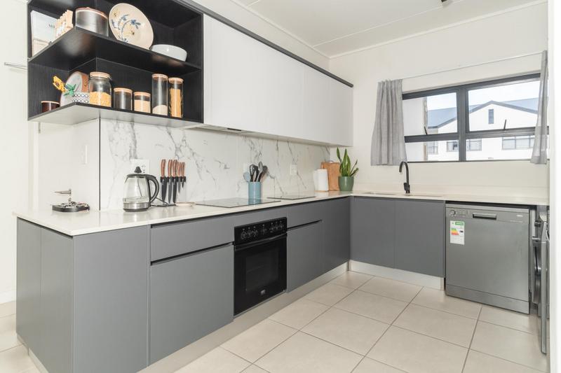 2 Bedroom Property for Sale in The Huntsman Western Cape